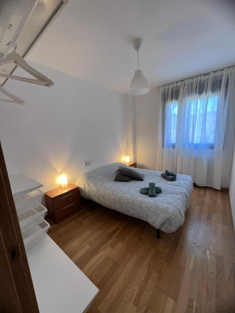Apartment En Sabinanigo Grupos Con Amplia Y Soleada Terraza *